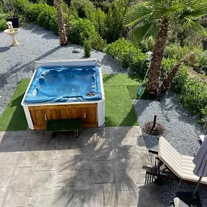 La Casita De Camila Cómpeta